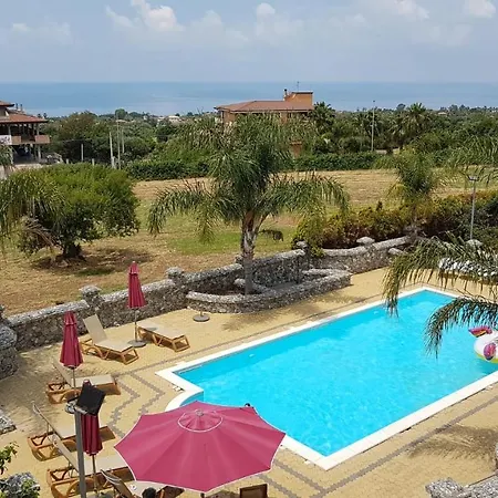 Villa Paola * San Nicolò